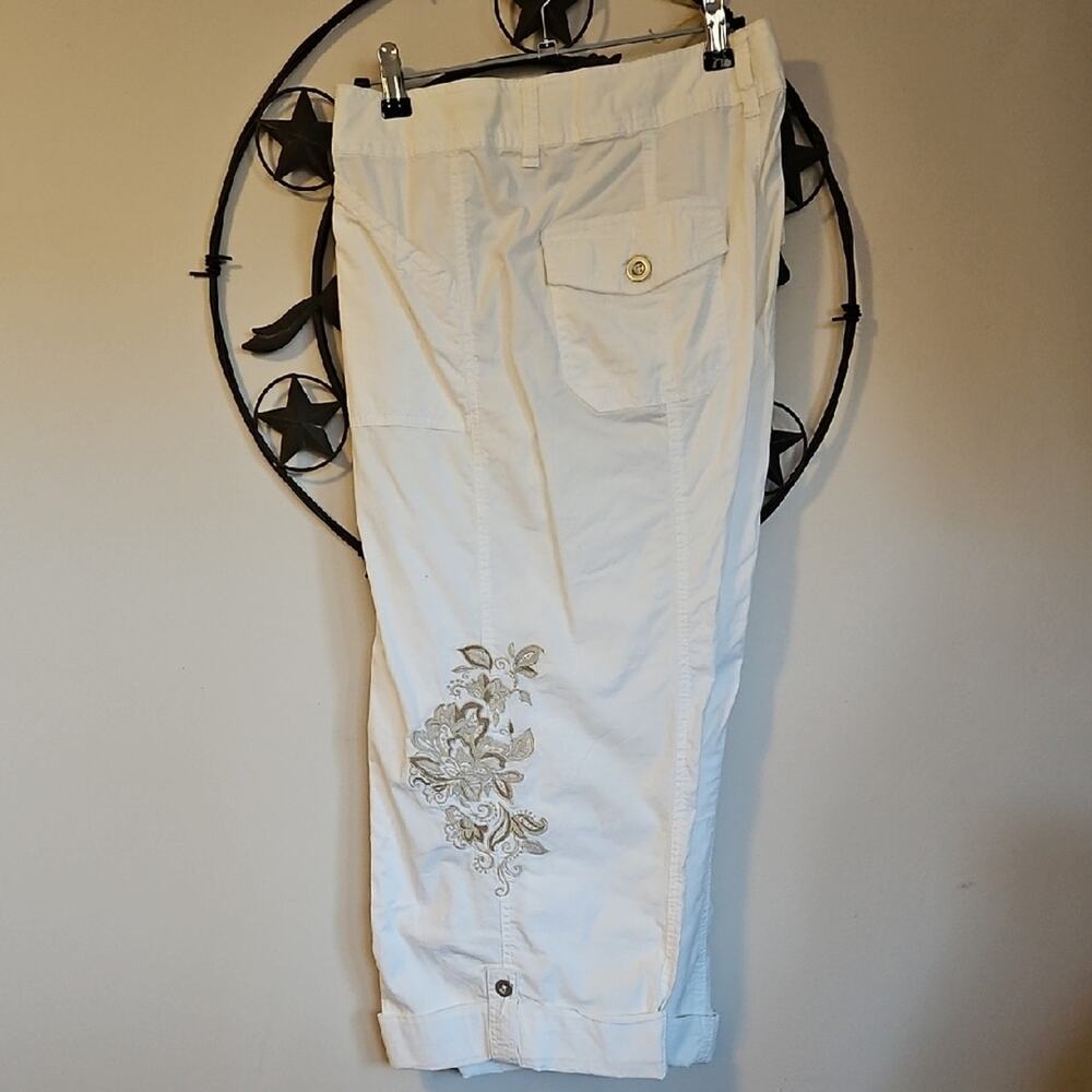 Style & Co. White Capris Pants NWOT